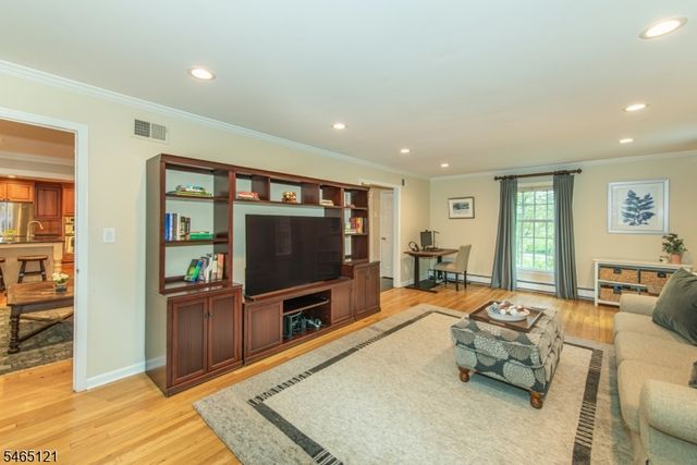 57 Bullion Rd, Bernards Twp., NJ 07920