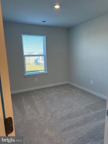 85 TUMBLEHOME RD, Inwood, WV 25428