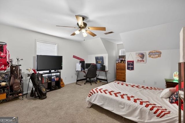 200 Meadow Lake Drive, Carrollton, GA 30116