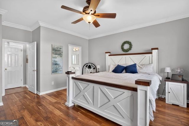 200 Meadow Lake Drive, Carrollton, GA 30116