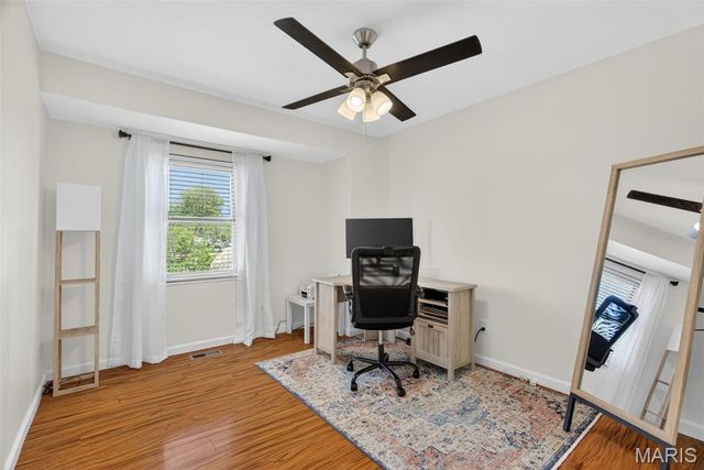 12538 Parkway Acres Court, Maryland Heights, MO 63043