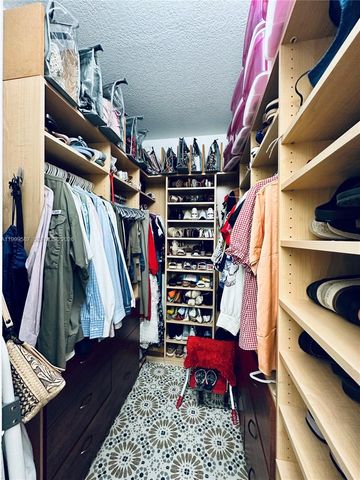 14531 SW 160th Ct, Miami, FL 33196