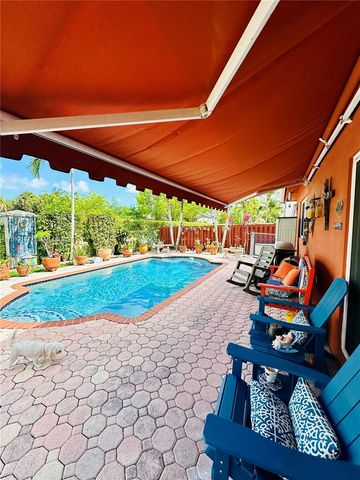 14531 SW 160th Ct, Miami, FL 33196