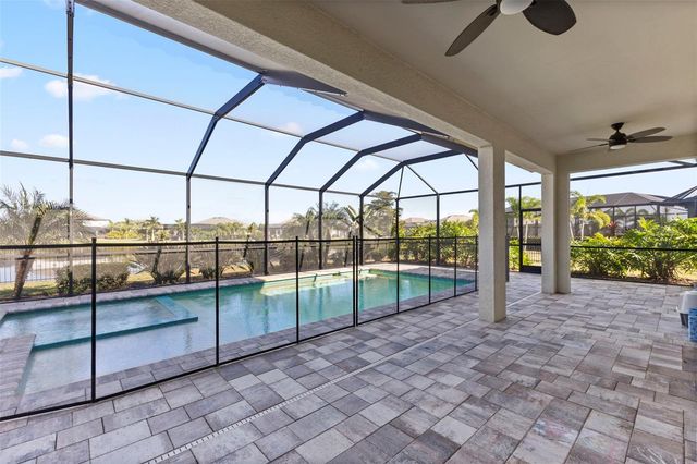 15627 WHITE LINEN DRIVE, Bradenton, FL 34211