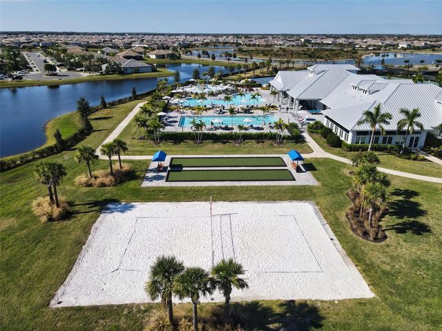 15627 WHITE LINEN DRIVE, Bradenton, FL 34211