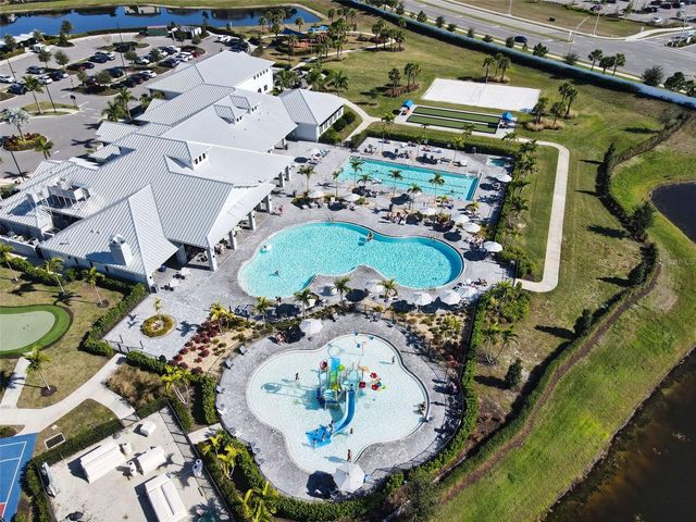 15627 WHITE LINEN DRIVE, Bradenton, FL 34211