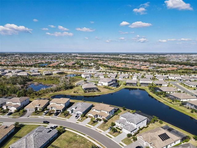 15627 WHITE LINEN DRIVE, Bradenton, FL 34211