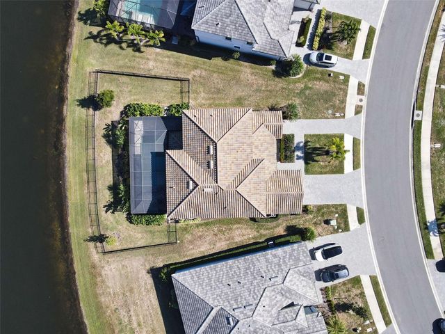 15627 WHITE LINEN DRIVE, Bradenton, FL 34211