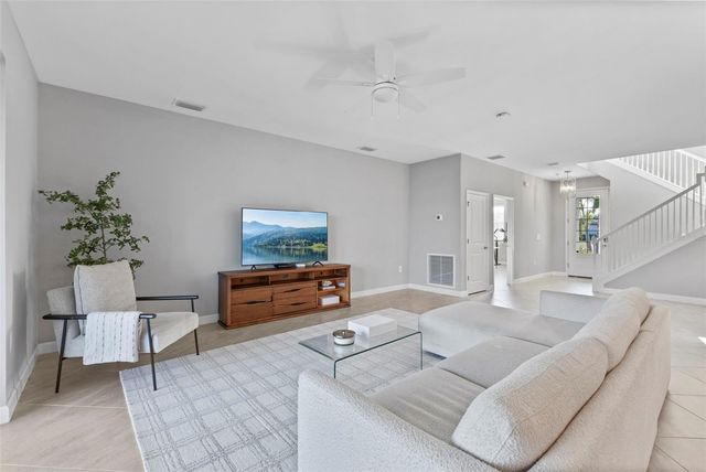 15627 WHITE LINEN DRIVE, Bradenton, FL 34211