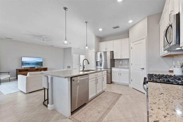 15627 WHITE LINEN DRIVE, Bradenton, FL 34211