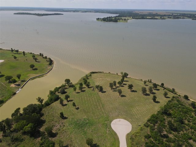 577 Old Peninsula Trail, Corsicana, TX 75109