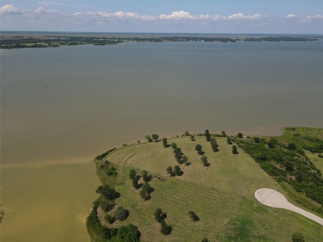 577 Old Peninsula Trail, Corsicana, TX 75109