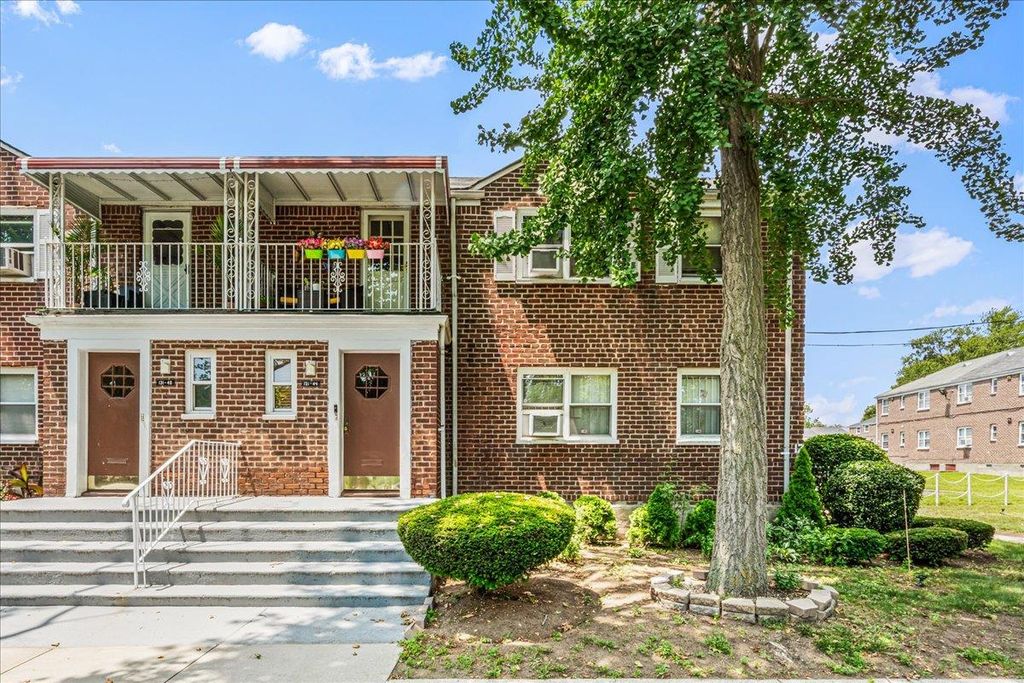 131-44 Laurelton Parkway Lower, Rosedale, NY 11422