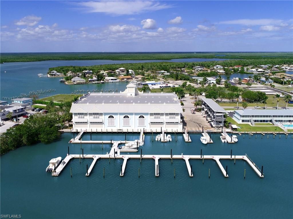 250 Capri BLVD, NAPLES, FL 34113 — exterior
