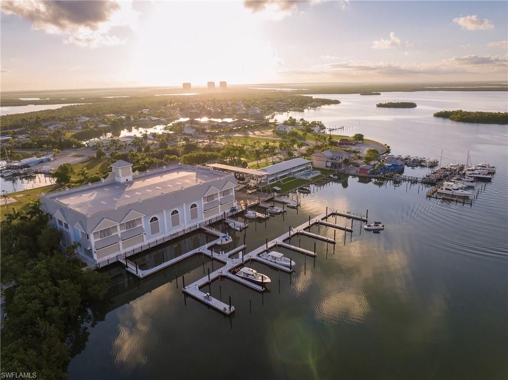 250 Capri BLVD, NAPLES, FL 34113 — photo 2