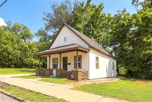 1604 N 9th Street, Kansas City, KS 66101