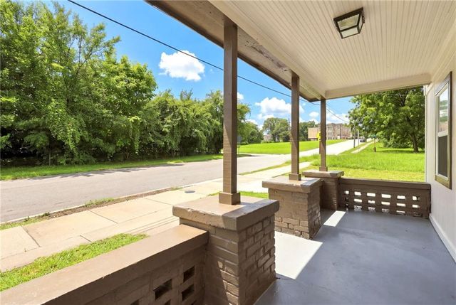 1604 N 9th Street, Kansas City, KS 66101