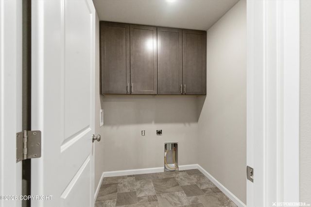 16006 Division Street, Chugiak, AK 99567