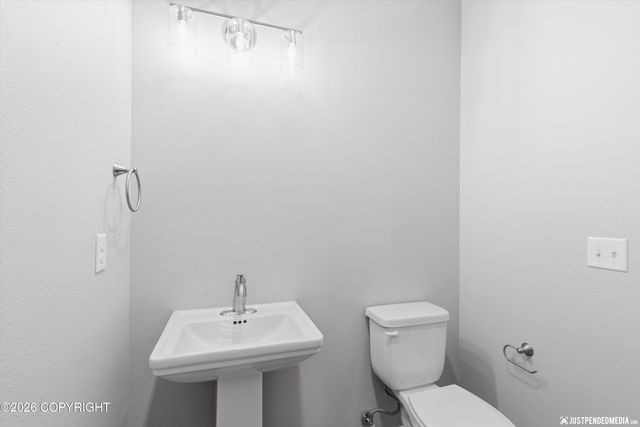 16006 Division Street, Chugiak, AK 99567