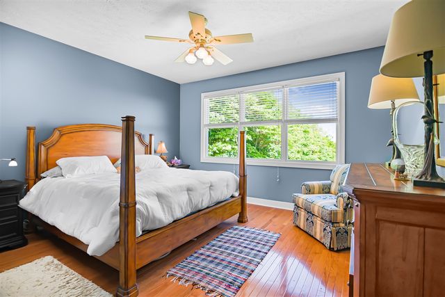 8562 W Woodridge Drive, Mears, MI 49436