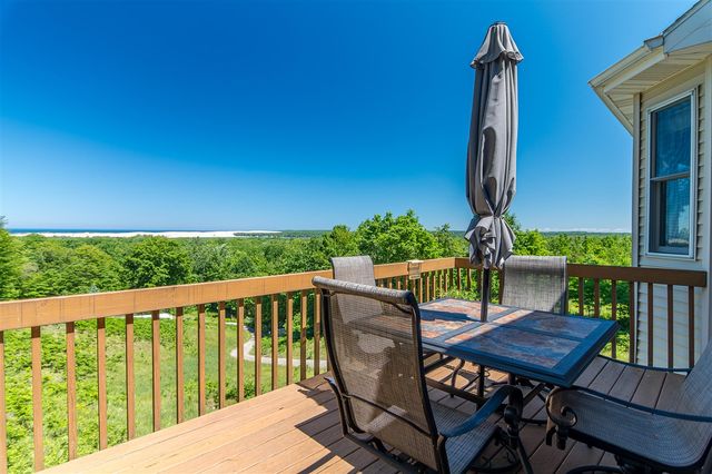 8562 W Woodridge Drive, Mears, MI 49436
