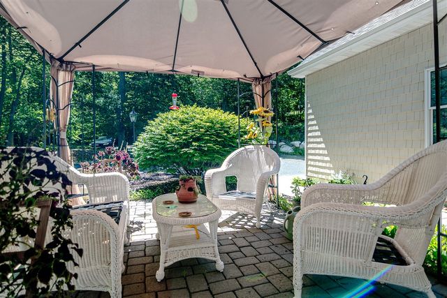 8562 W Woodridge Drive, Mears, MI 49436
