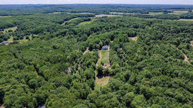 8562 W Woodridge Drive, Mears, MI 49436