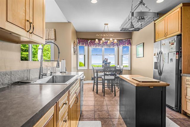 8562 W Woodridge Drive, Mears, MI 49436