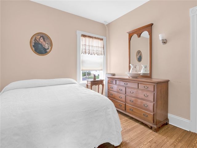 33 Governor Street, Cranston, RI 02920