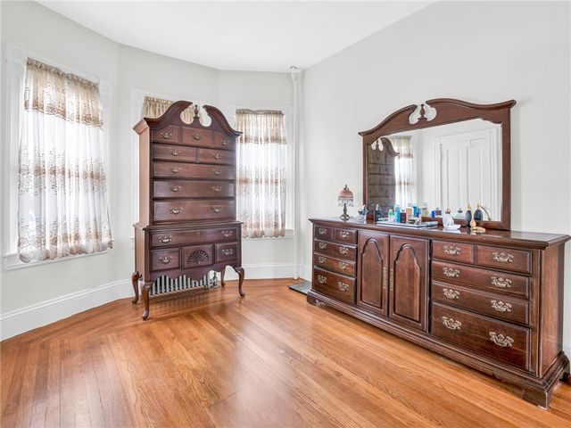 33 Governor Street, Cranston, RI 02920