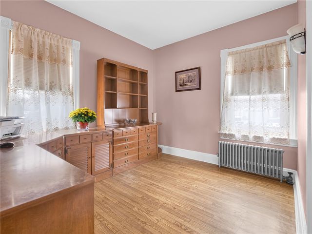 33 Governor Street, Cranston, RI 02920