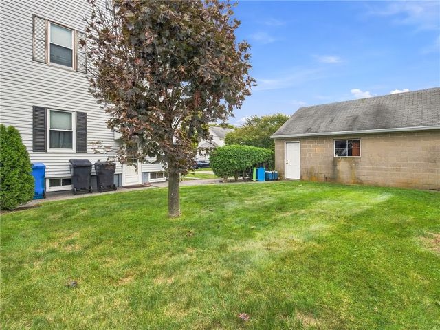 33 Governor Street, Cranston, RI 02920