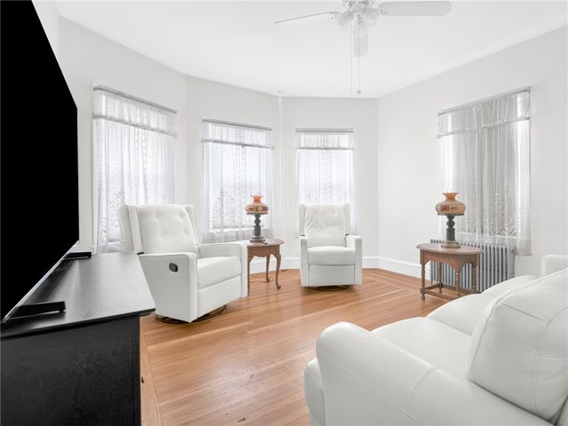 33 Governor Street, Cranston, RI 02920