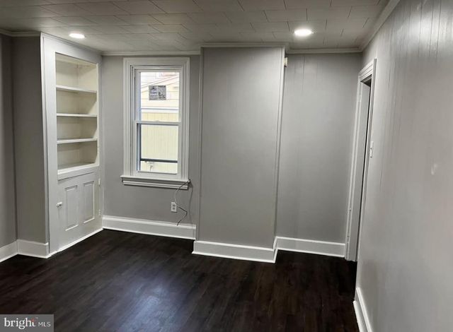 14 E 2ND ST, Pottstown, PA 19464