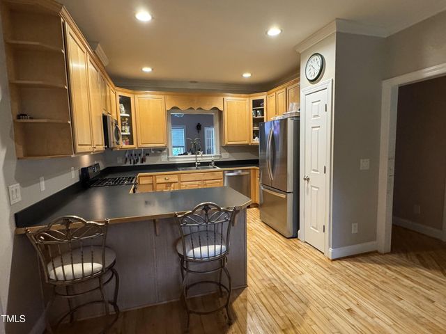 105 Perry Lane, Zebulon, NC 27597