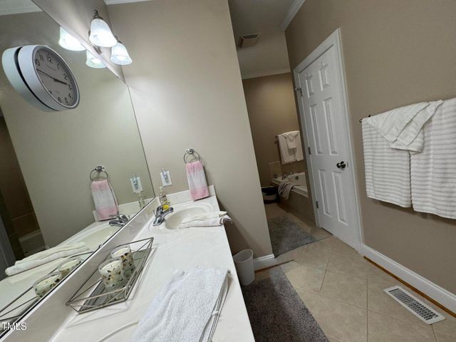 105 Perry Lane, Zebulon, NC 27597