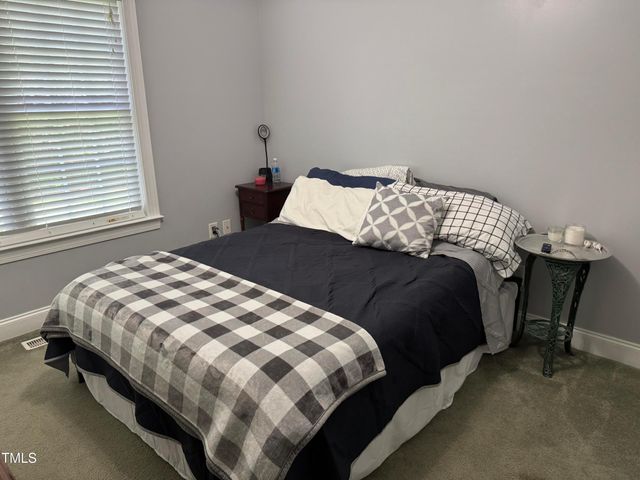 105 Perry Lane, Zebulon, NC 27597