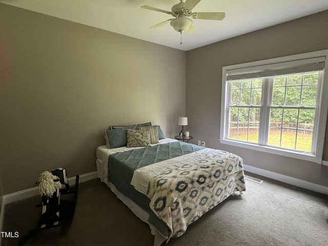 105 Perry Lane, Zebulon, NC 27597