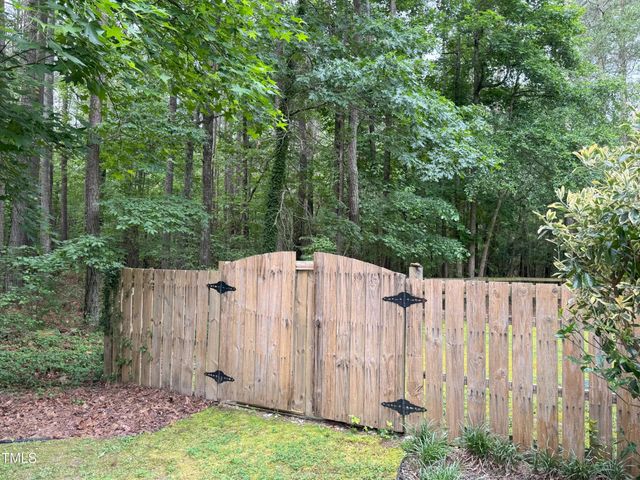 105 Perry Lane, Zebulon, NC 27597