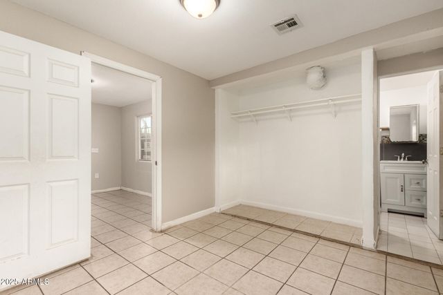 2515 E Adams Street, Phoenix, AZ 85034