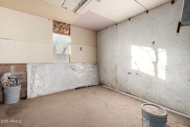 2515 E Adams Street, Phoenix, AZ 85034