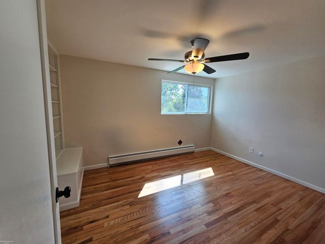 19245 Eldridge Lane, Southfield, MI 48076