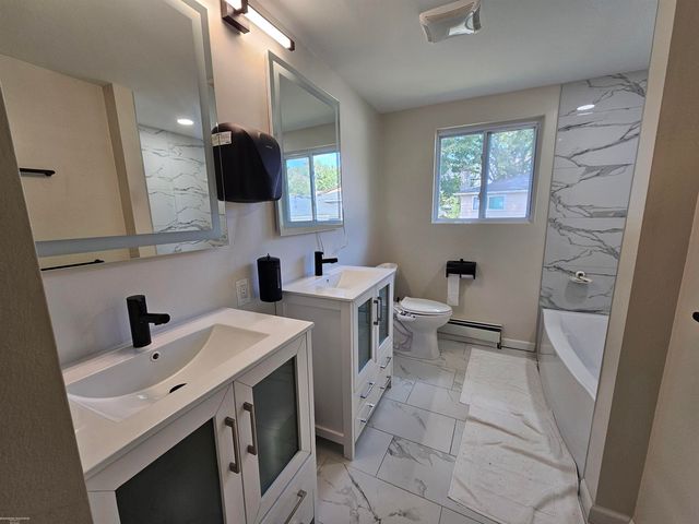 19245 Eldridge Lane, Southfield, MI 48076