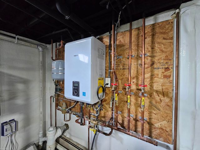 19245 Eldridge Lane, Southfield, MI 48076