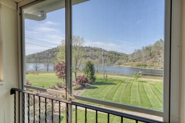 2267 Eastgate Drive, Hiawassee, GA 30546