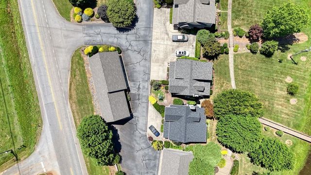 2267 Eastgate Drive, Hiawassee, GA 30546