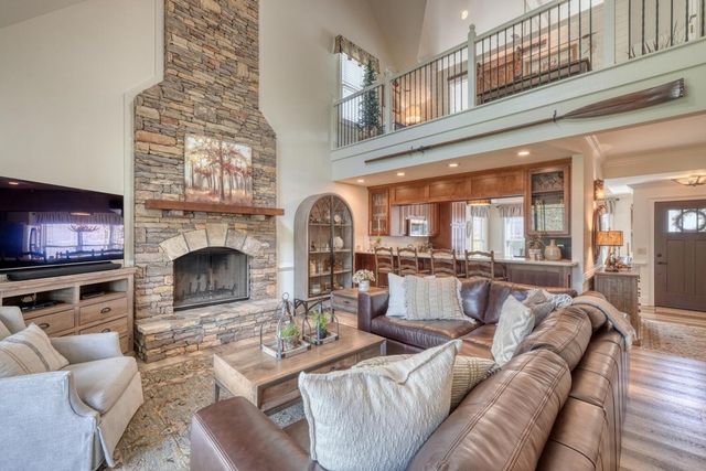 2267 Eastgate Drive, Hiawassee, GA 30546