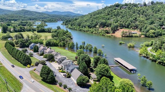 2267 Eastgate Drive, Hiawassee, GA 30546