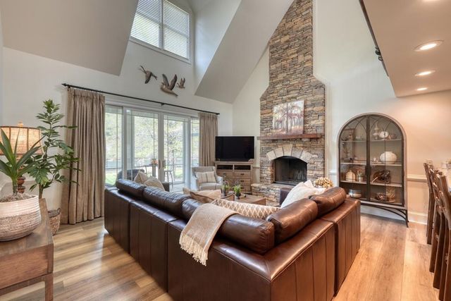 2267 Eastgate Drive, Hiawassee, GA 30546