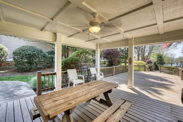 2267 Eastgate Drive, Hiawassee, GA 30546